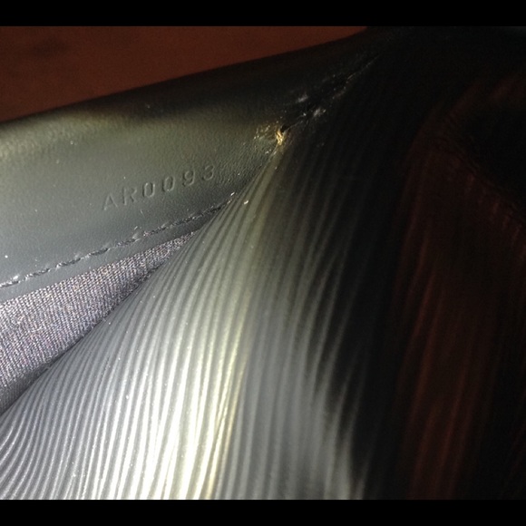 🚫SOLD🚫LV YOGA BAG Epi Dhanura GM - Picture 7 of 8